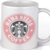 Mok | MAMA NEEDS COFFEE Roze | Starbucks Logo | Cadeau Voor Moeder | Cadeutje Voor Haar | Vrouw | Verjaardag | Moederdag