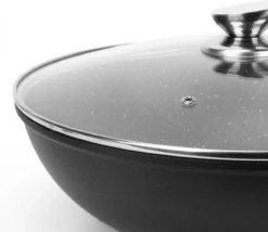 Swiss Pro+ - Marmeren Wokpan - Ø 32 Cm - Geschikt Voor Alle Warmtebronnen -Home Keuken Winkel 1200x1038