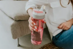 Kambukka Lagoon Drinkfles 750ml - Rose Lemonade Met Geïntegreerd Rietje 23 Kambukka Lagoon Drinkfles 750ml - Rose Lemonade Met Geïntegreerd Rietje -Home Keuken Winkel 1200x800 173