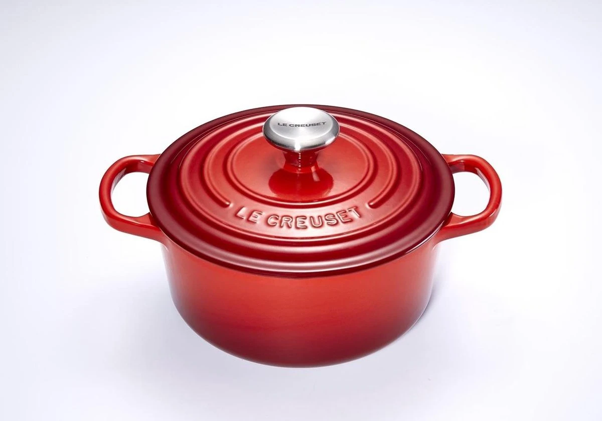 Le Creuset Signature Braadpan - 4,2 L - 24 Cm - Kersenrood 9 Le Creuset Signature Braadpan - 4,2 L - 24 Cm - Kersenrood - Afbeelding 9