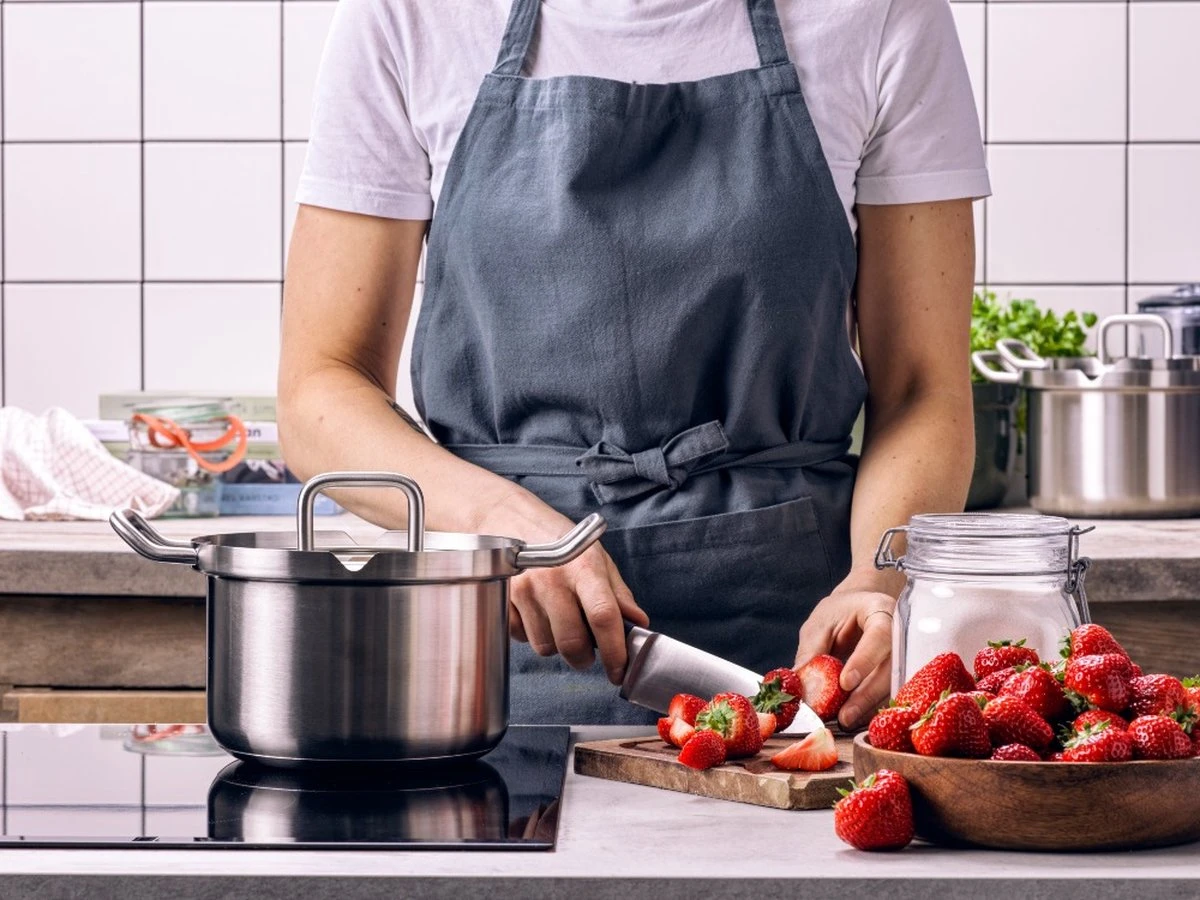 BK Q-linair Master Glas Pannenset - 5-delig - Glazen Deksel - Veilig Afgietsysteem - Inductie 12 BK Q-linair Master Glas Pannenset - 5-delig - Glazen Deksel - Veilig Afgietsysteem - Inductie - Afbeelding 12