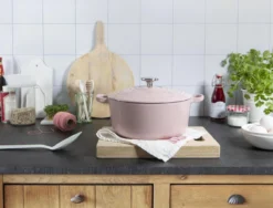 BK Bourgogne Braadpan Ø 24 Cm - Roze - Gietijzer - Inductie -Home Keuken Winkel 1200x912 1