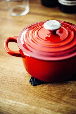 Le Creuset Signature Braadpan - 4,2 L - 24 Cm - Kersenrood 15 Le Creuset Signature Braadpan - 4,2 L - 24 Cm - Kersenrood -Home Keuken Winkel 801x1200 1